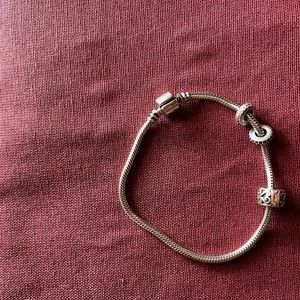 Cristy cali charm bracelet